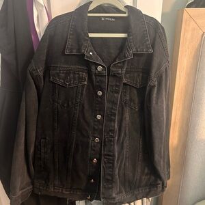SHEIN Black Washed Denim Jacket